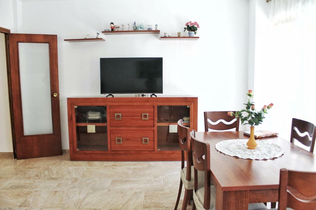 Apartment A Stone'S Throw From Santa Barbara Alicante Exterior foto